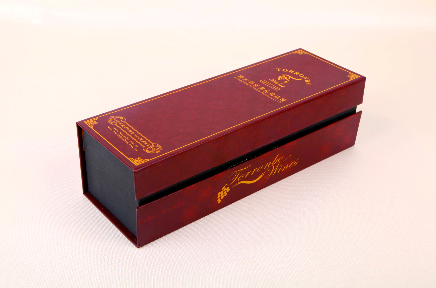 Custom luxury wine box packaging